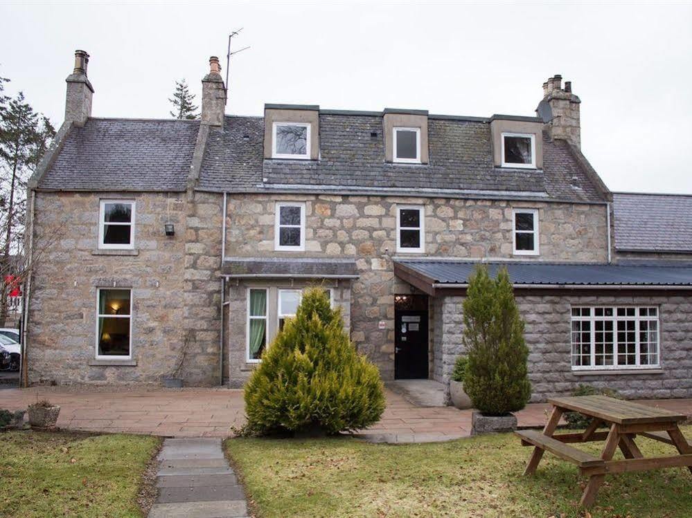 Bennachie Lodge Hotel Kemnay Eksteriør billede